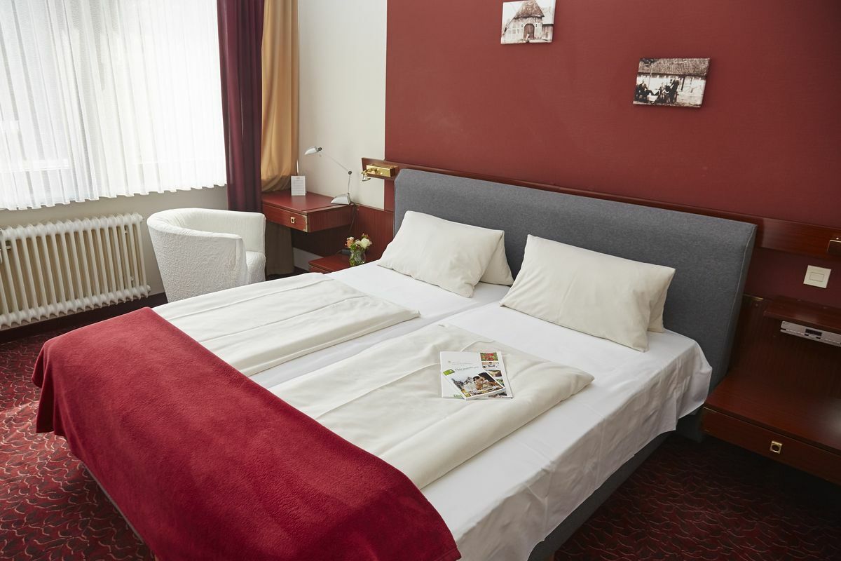 Flair Hotel Zur Eiche Buchholz in der Nordheide Esterno foto